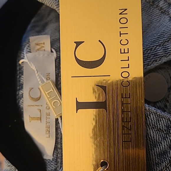 Pearl Studded Denim Shirt/Jacket. Sz M. NWT - Picture 6 of 6